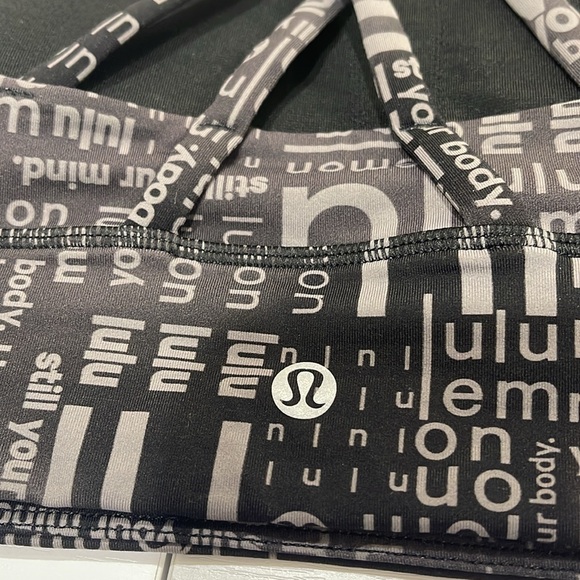 Lululemon Energy High-Neck Longline Bra - Picture 7 of 7